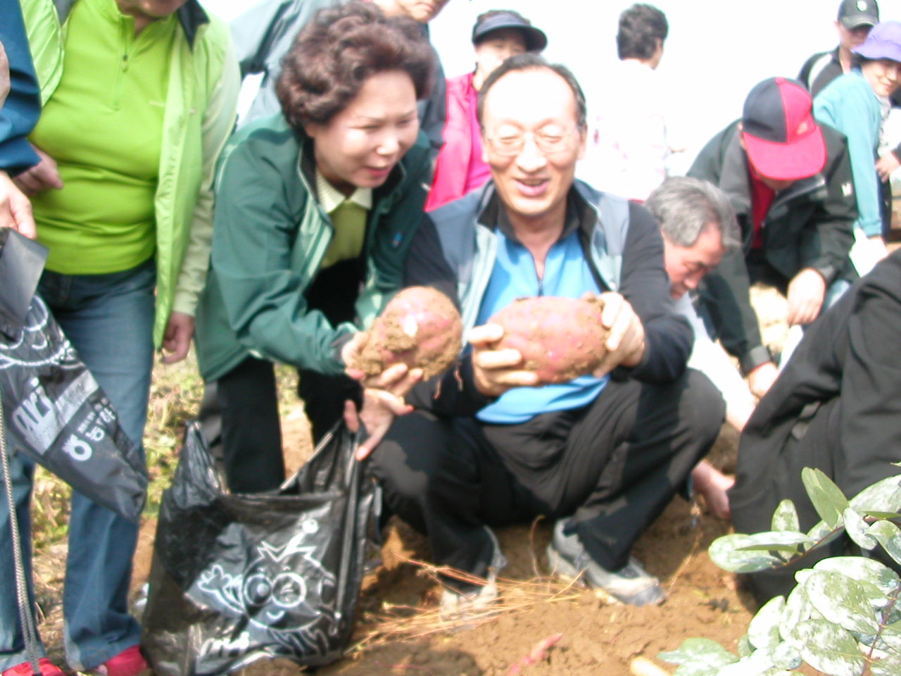 농촌 기술자 방문 ...